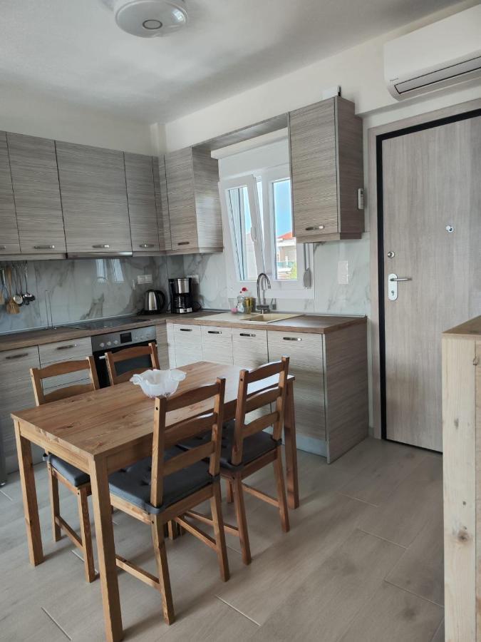 Lilli Deluxe Apartment Nikíti Kültér fotó